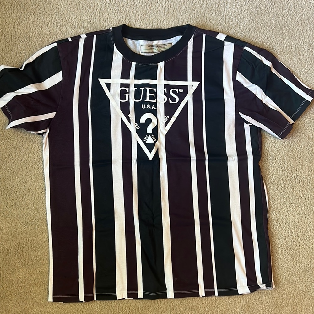 COPY - Guess Men’s T-shirt